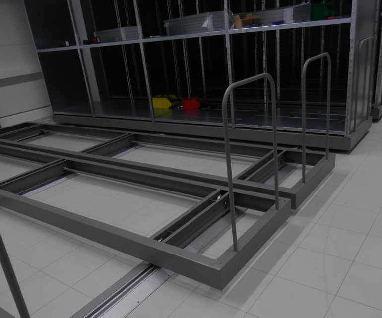Mobile rack system