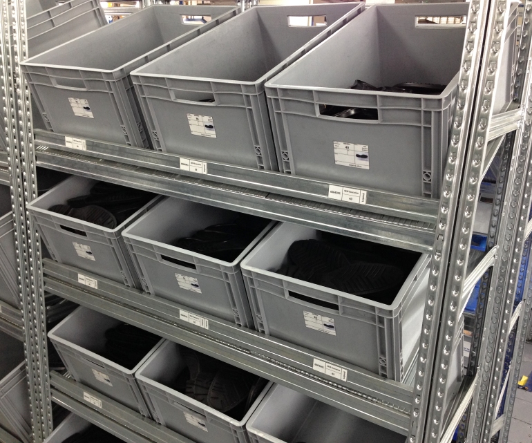 Archivní regálový systém